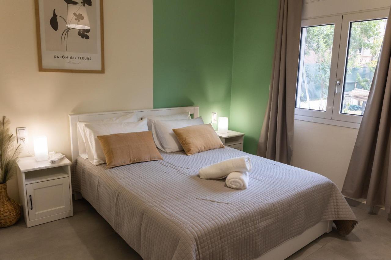 Adriana Apartment Agia Marina  Екстер'єр фото