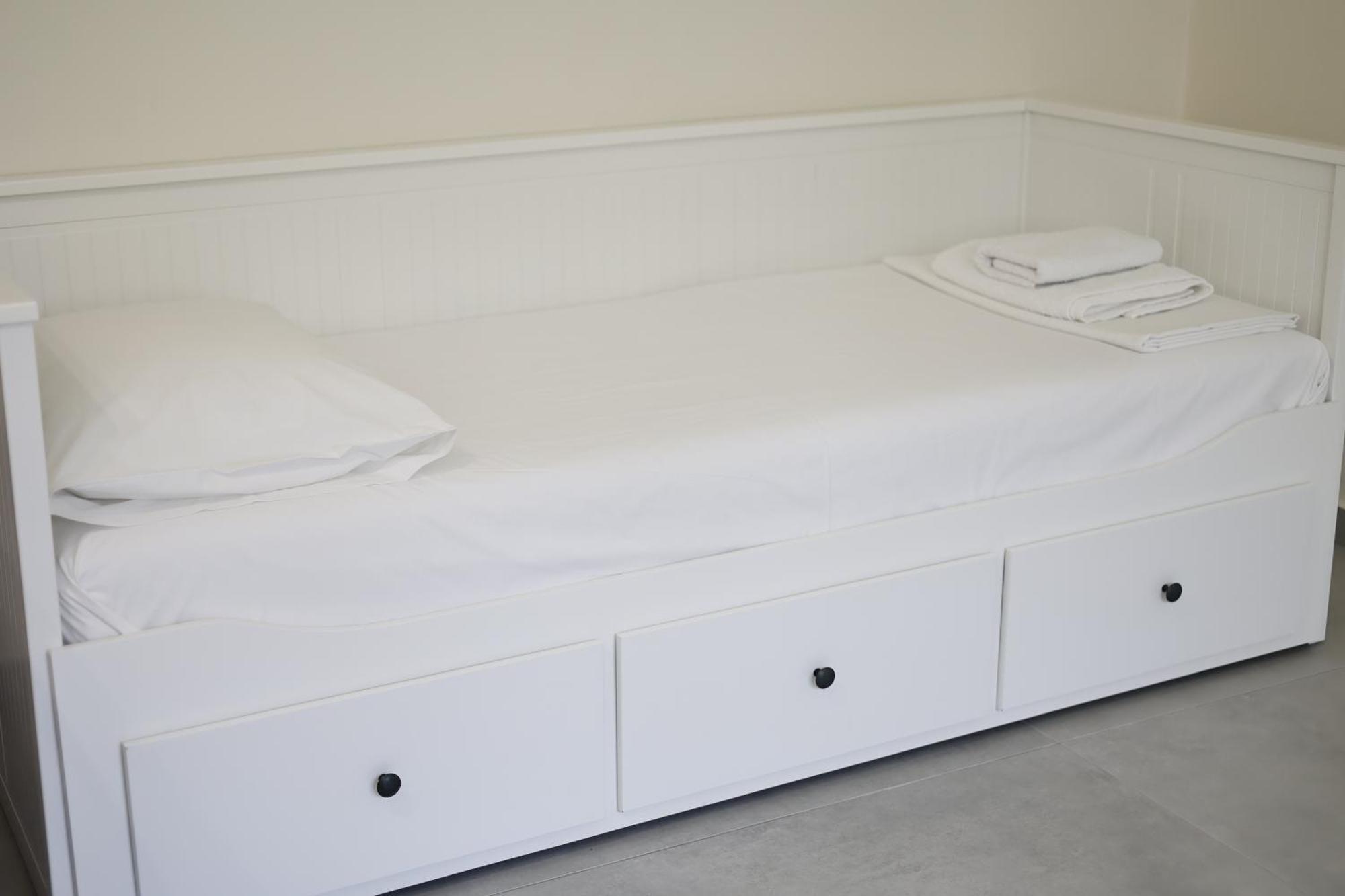 Adriana Apartment Agia Marina  Екстер'єр фото